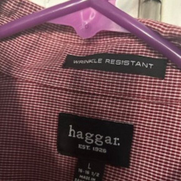 Men's Shirt Haggar Large (16 -16 1/2) Burgundy Button Down Wrinkle Resistant - Picture 4 of 4